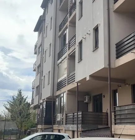 Apartment With Balcony In Drumul Taberei, *