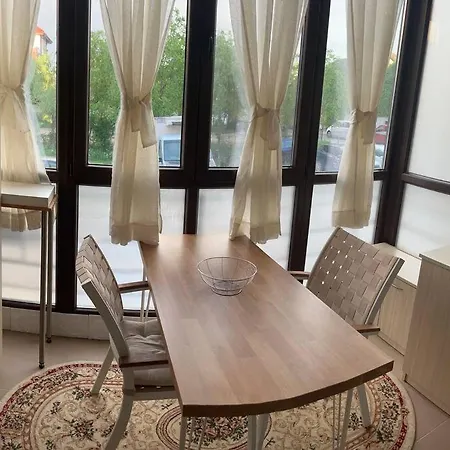 With Balcony In Drumul Taberei, Bukarest