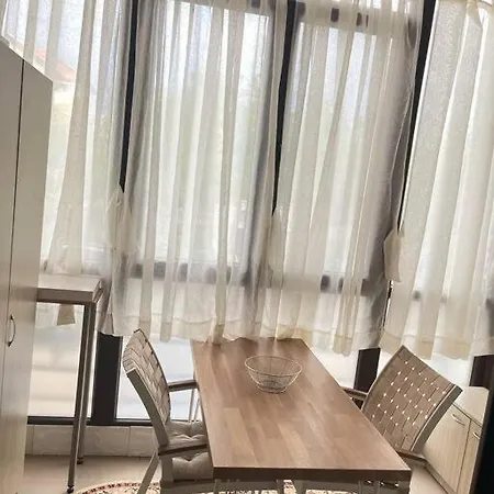 With Balcony In Drumul Taberei, Apartman Bukarest